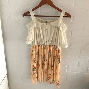 Vintage Mini Dress Retro Vibe Floral Flowy Chiffon Pearl Fairy Coquette M